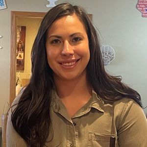 Meet your Posher, Lynette
